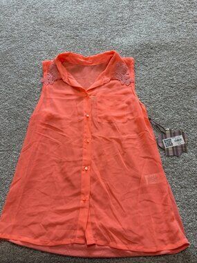 Princess Vera Wang Lace Collar Sleeveless Button Front Blouse Coral Chiffon Sz S